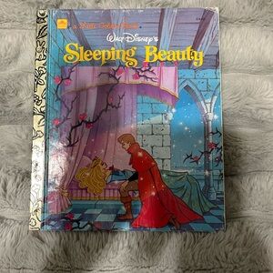 💙 Disney’s Sleeping Beauty A Little Golden Book